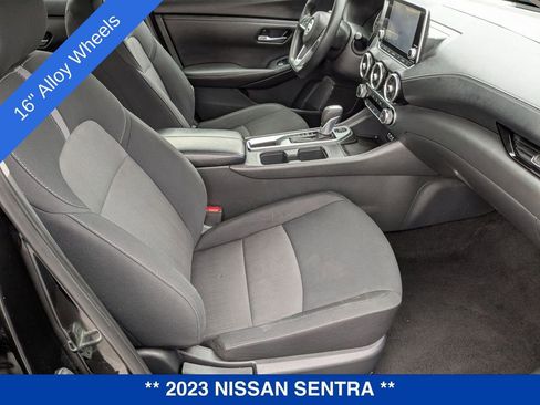 Used 2023 Nissan Sentra SV image 34