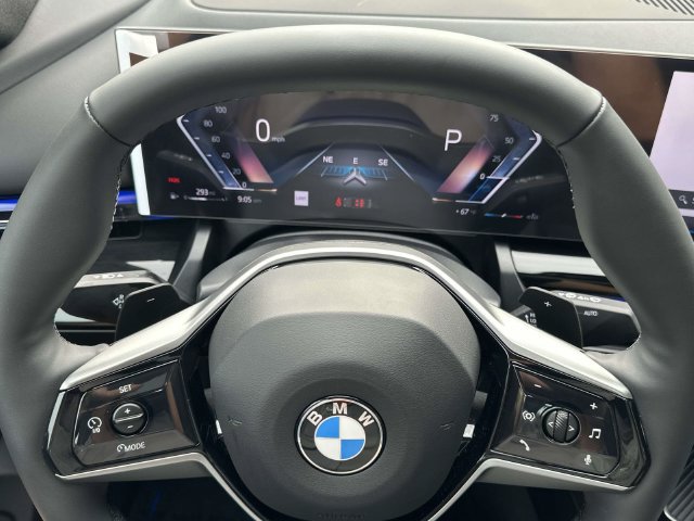 Used 2027 BMW 530i xDrive w/ Premium Package AWD/4WD image 28