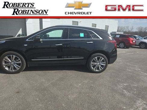 Used 2025 Cadillac XT5 Premium Luxury image 1