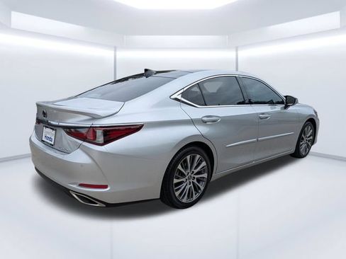 Used 2021 Lexus ES 350 w/ Premium Package FWD image 4