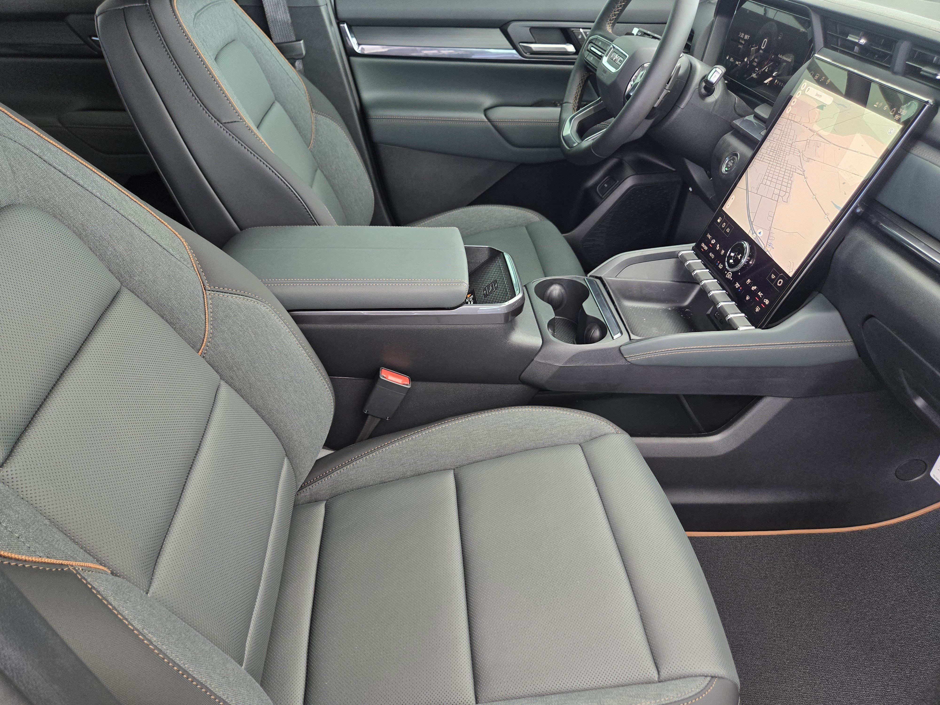 New 2026 GMC Terrain AT4 w/ Convenience Package III AWD/4WD image 11
