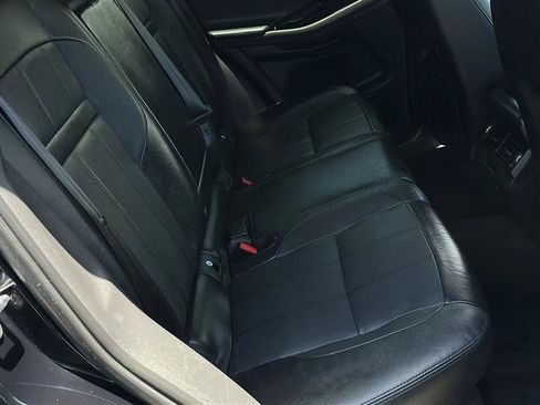 Used 2020 Land Rover Range Rover Evoque S AWD/4WD image 29