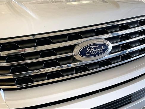 Used 2021 Ford Expedition XLT RWD image 29