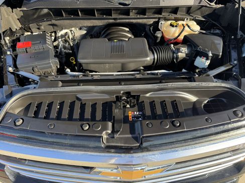 Used 2023 Chevrolet Silverado 1500 High Country w/ High Country Premium Package image 32