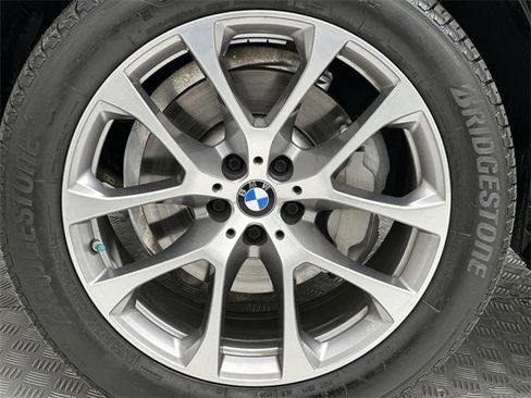 Used 2019 BMW X5 xDrive40i w/ Premium Package 2 image 10