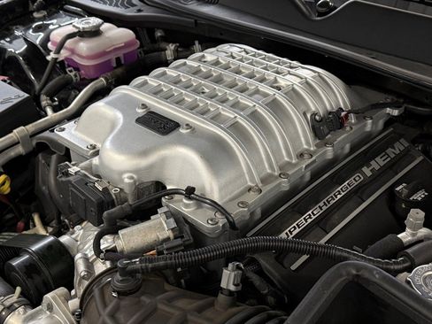 Used 2019 Dodge Challenger SRT Hellcat Redeye image 49