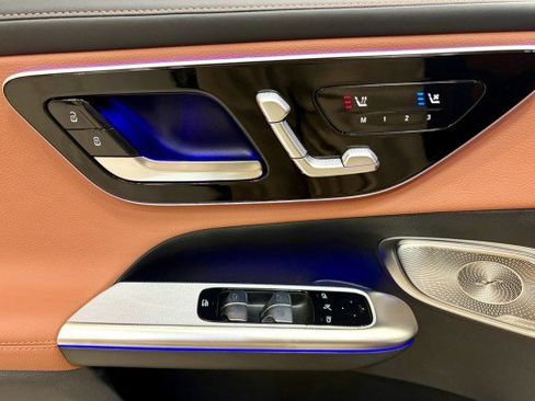 New 2026 Mercedes-Benz GLC 300 image 19