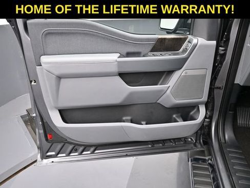 Used 2021 Ford F150 Lariat AWD/4WD image 11