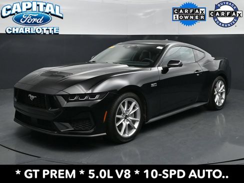 Used 2025 Ford Mustang GT Premium RWD image 2