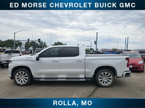 Used 2021 Chevrolet Silverado 1500 High Country w/ Technology Package AWD/4WD image 6