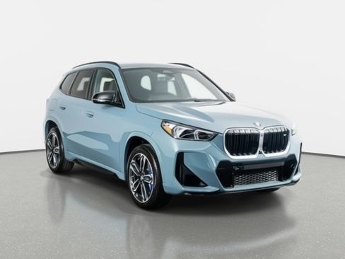 Used 2025 BMW X1 M35i image 4
