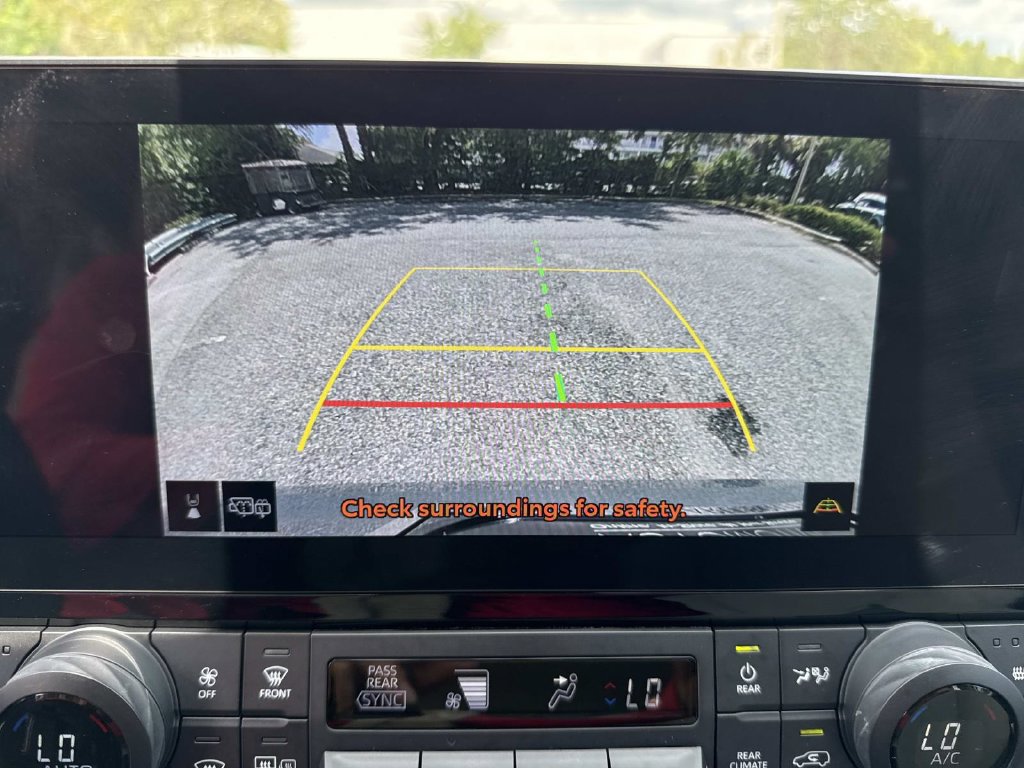 Used 2025 Toyota Grand Highlander FWD image 29