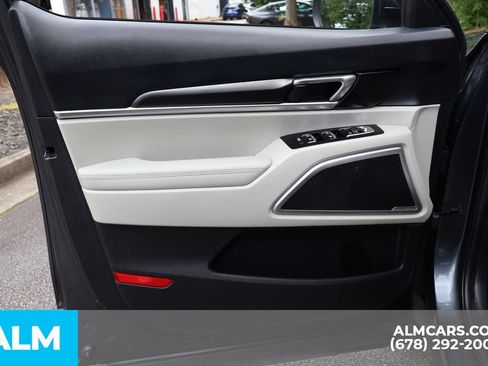Used 2024 Kia Telluride S w/ S Sunroof Package FWD image 11