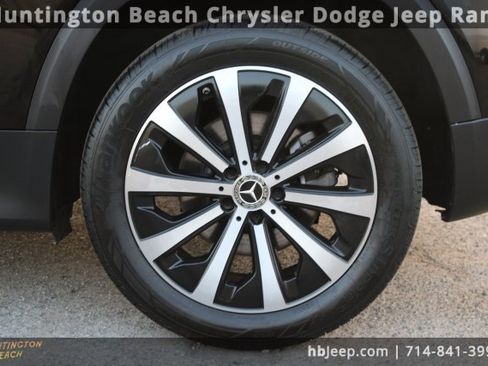 Used 2020 Mercedes-Benz GLB 250 image 8