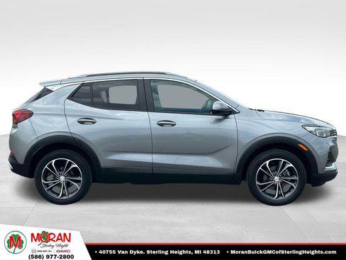 Certified 2023 Buick Encore GX Select AWD/4WD image 6