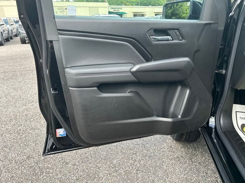 New 2026 GMC Canyon Elevation w/ Convenience Package image 11