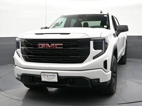 Used 2026 GMC Sierra 1500 Elevation AWD/4WD image 8