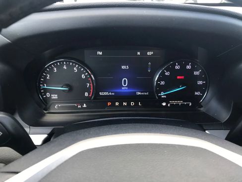 Used 2022 Ford Explorer XLT image 21