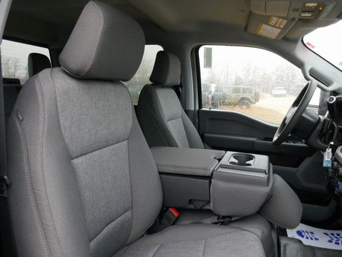 New 2026 Ford F250 XL w/ XL Off-Road Package image 9