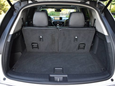 Used 2022 Acura MDX SH-AWD w/ Technology Package image 11