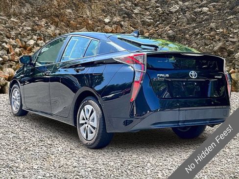 Used 2017 Toyota Prius Three FWD image 7