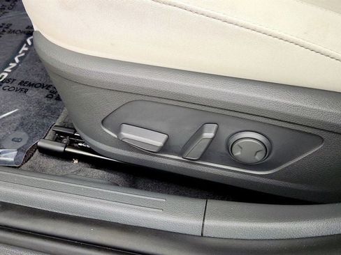 Used 2026 Hyundai Sonata SEL FWD image 12