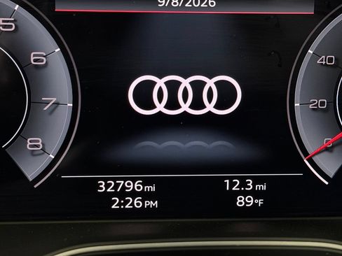 Used 2023 Audi Q5 2.0T Premium Plus w/ Premium Plus Package AWD/4WD image 16