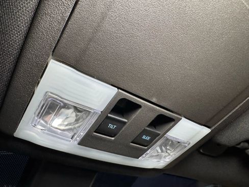 Used 2013 Ford Taurus SHO image 36