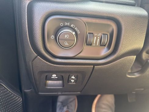 Used 2022 RAM 1500 Laramie AWD/4WD image 26