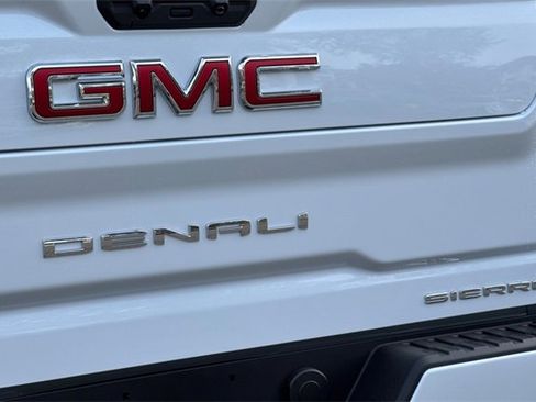 New 2026 GMC Sierra 3500 Denali w/ Denali Reserve Package image 33