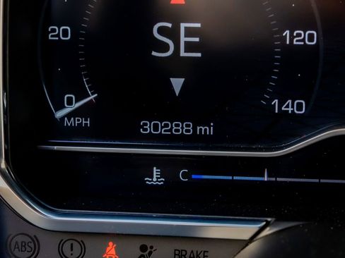 Used 2024 GMC Sierra 1500 AT4 w/ Technology Package image 21