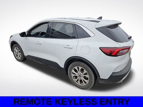 Used 2024 Ford Escape Active image 17