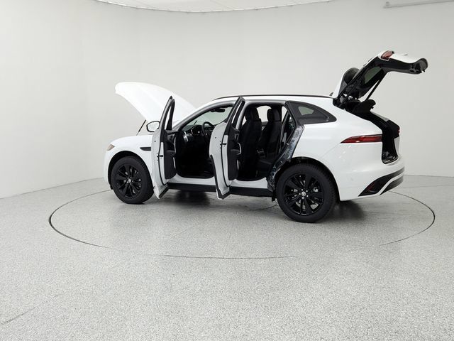 Used 2026 Jaguar F-PACE R-Dynamic S AWD/4WD image 12