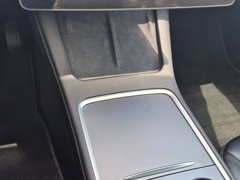 Used 2021 Tesla Model 3 Long Range AWD/4WD image 23