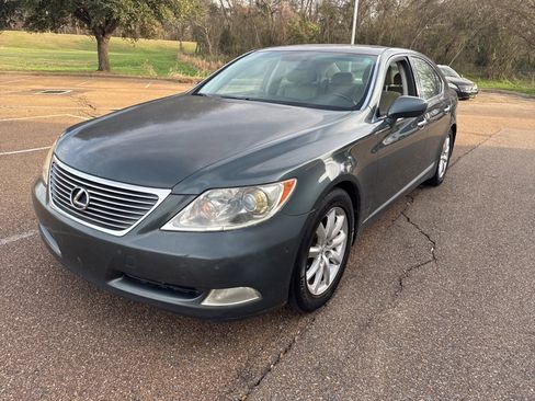 Used 2007 Lexus LS 460 image 3