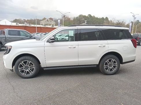 New 2025 Ford Expedition Active AWD/4WD image 6