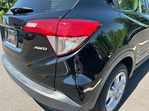 Used 2022 Honda HR-V LX image 20
