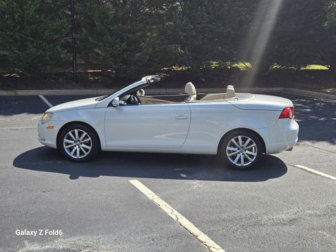Used 2008 Volkswagen Eos 2.0T image 8
