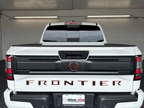 Certified 2025 Nissan Frontier PRO-4X w/ Pro Convenience Package AWD/4WD image 28