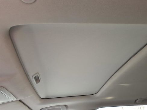 Used 2024 Honda CR-V EX-L image 36