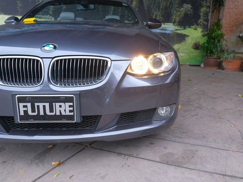 Used 2007 BMW 328i Convertible image 34