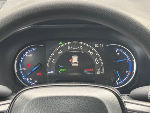 Used 2025 Toyota RAV4 LE image 36