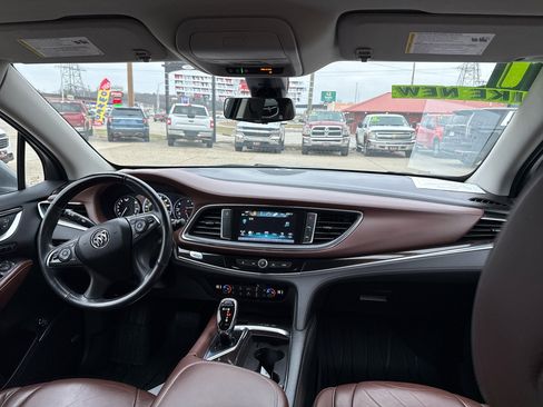 Used 2018 Buick Enclave Avenir image 14