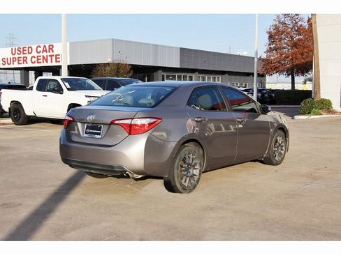 Used 2016 Toyota Corolla LE image 7