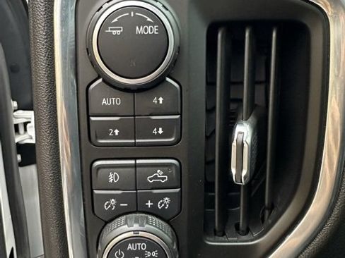 Used 2022 Chevrolet Silverado 3500 LTZ w/ LTZ Plus Package image 17