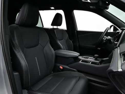 Used 2026 Lexus TX 350 AWD w/ Technology Package image 18