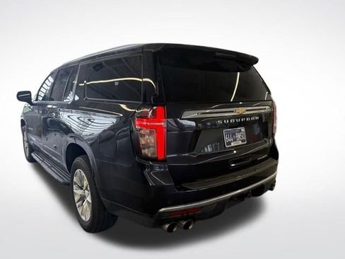 Used 2023 Chevrolet Suburban Premier RWD image 6