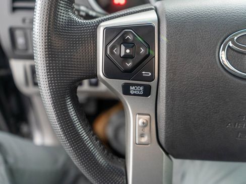 Used 2014 Toyota Tacoma 4x4 Double Cab w/ TRD Sport Package image 15