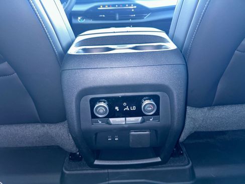 New 2026 Buick Enclave Avenir w/ Super Cruise Package image 17