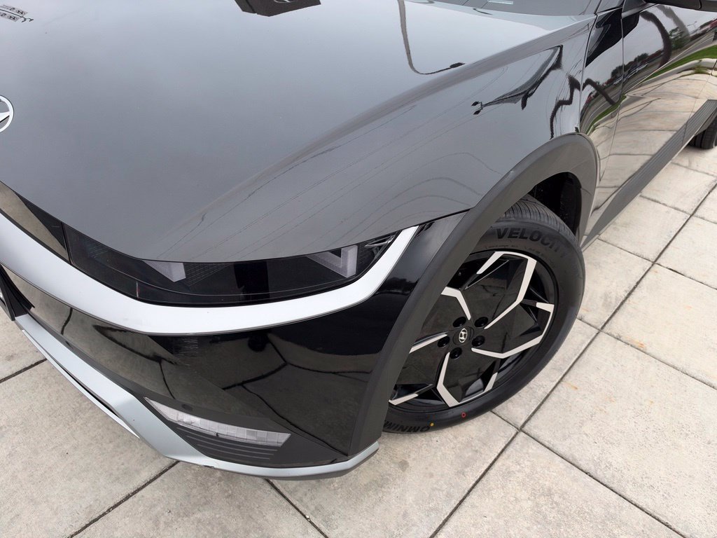 Certified 2024 Hyundai Ioniq 5 SEL RWD image 2